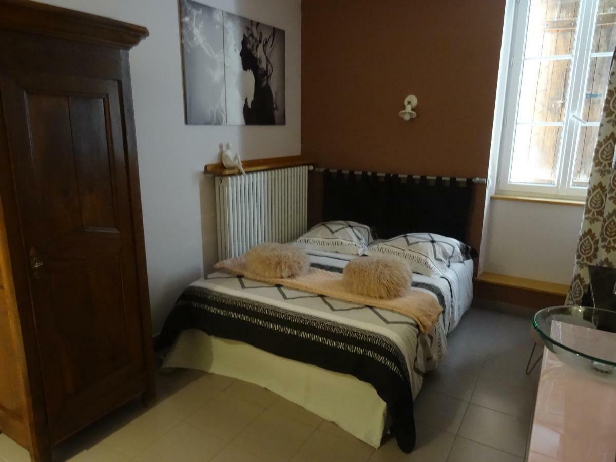 La Belle D'Antan Bed and Breakfast Saint-Bonnet-en-Bresse Esterno foto